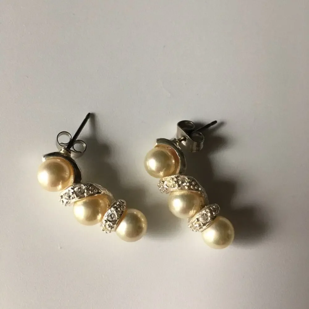 Faux pearl and rhinestone post earrings